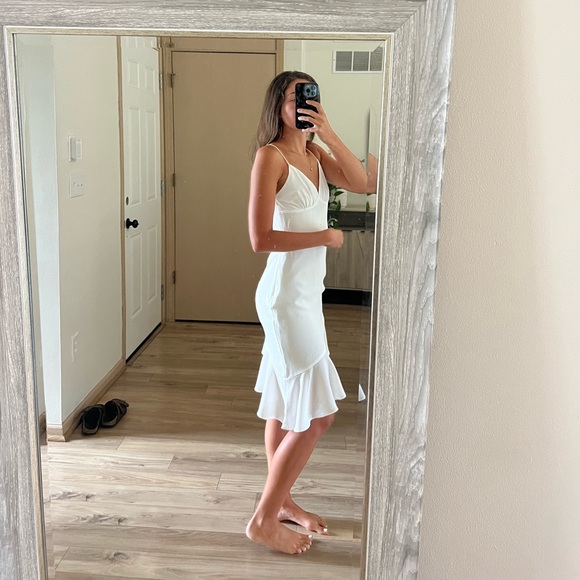 Revolve Superdown white dress - Picture 5 of 7
